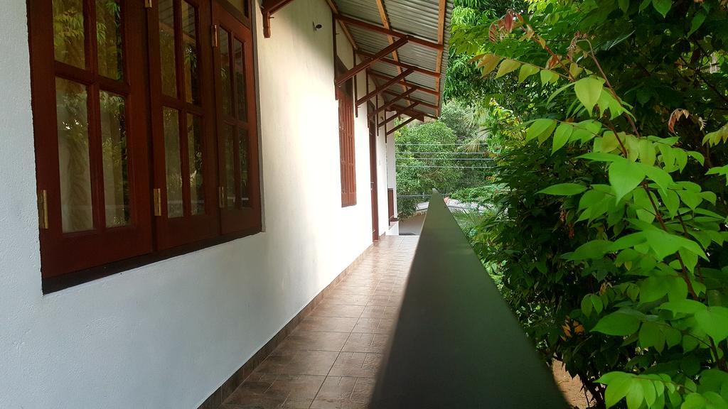 Villa Happy Home Bentota Kültér fotó