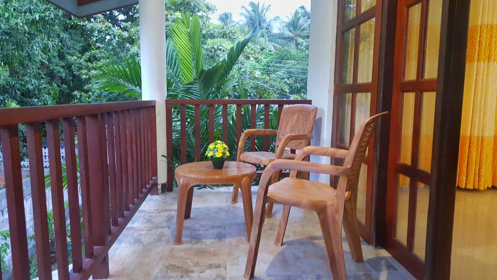 Villa Happy Home Bentota Kültér fotó